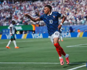 Top Two Stars Score Twice in World Cup Bow
